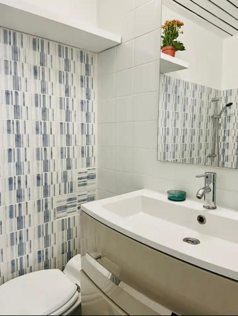 Appartement Moderne Quartier Saint Lazare Paris Eksteriør bilde